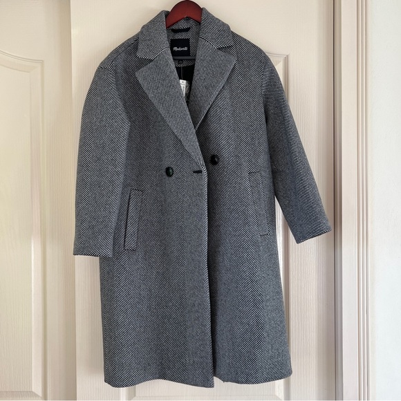Madewell Averdon Coat in Herringbone Insuluxe Fabric - Picture 7 of 11